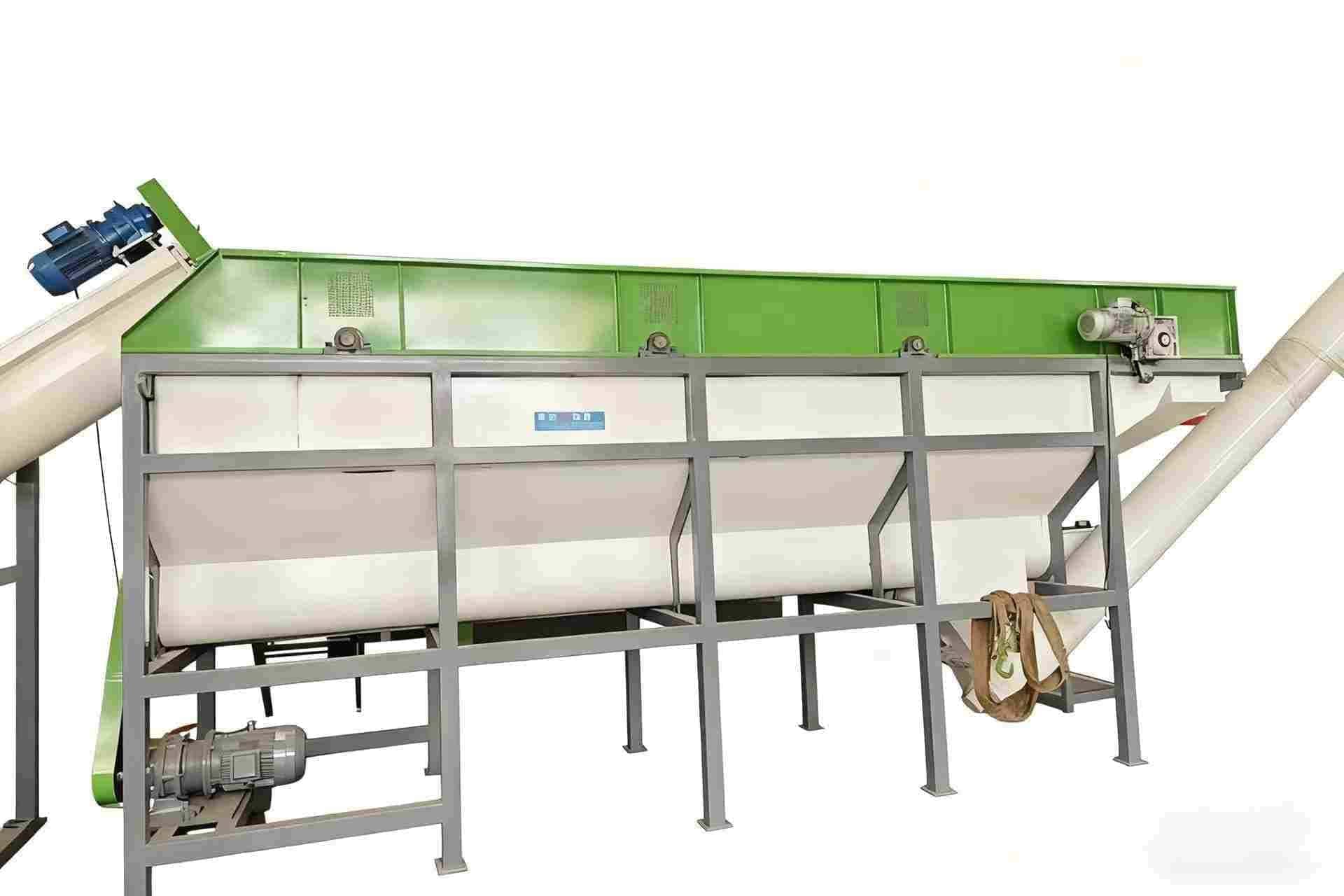 Floating washing tank